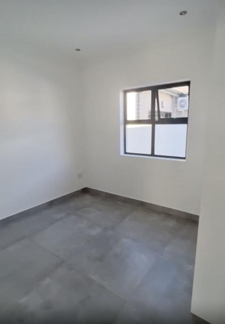 3 Bedroom Property for Sale in Parklands North Western Cape